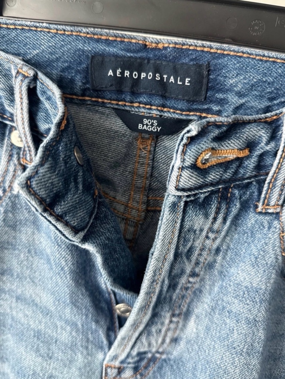 Aeropostale women’s Relaxed Baggy Jeans - Light Blue Denim